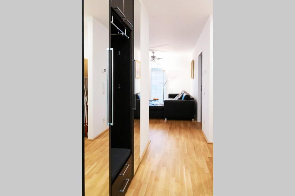 New, Quiet Flat Next To U1, Vic, Shopping Mall,... ウィーン エクステリア 写真
